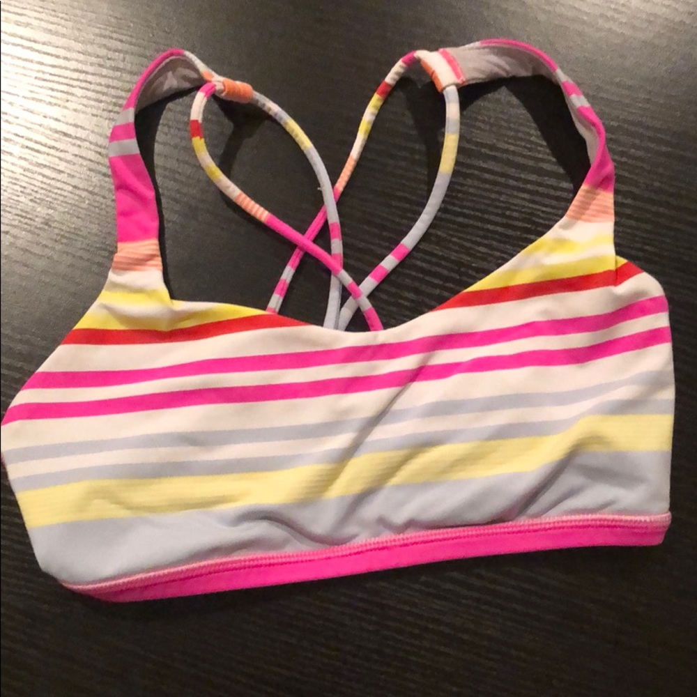 Lululemon sports bra